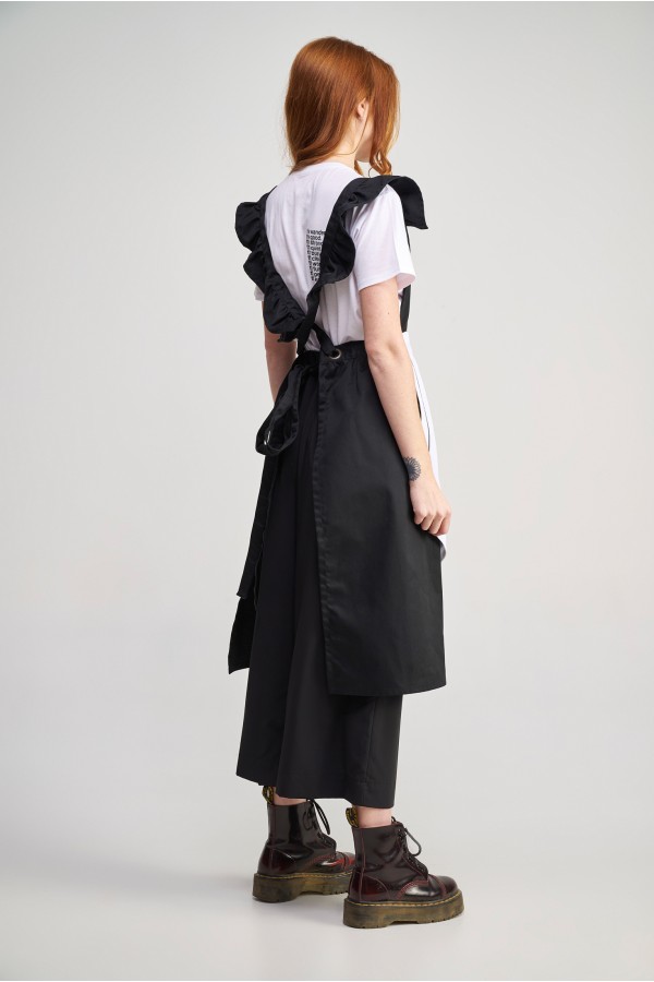 Ολόσωμη Γυναικεία Ποδιά Φρου - ΦρούΣε χρώμα μαύροΜε αποσπώμενη ποδιά λευκη