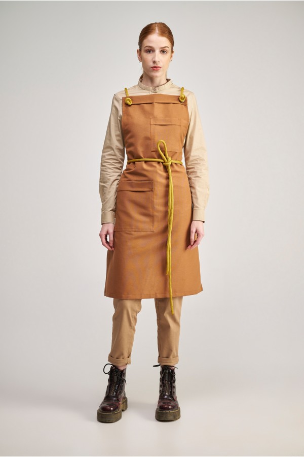 Ολόσωμη Ποδιά Modern σε χρώμα Cinnamon, με αποσπώμενα σετ Σχοινιά mustard